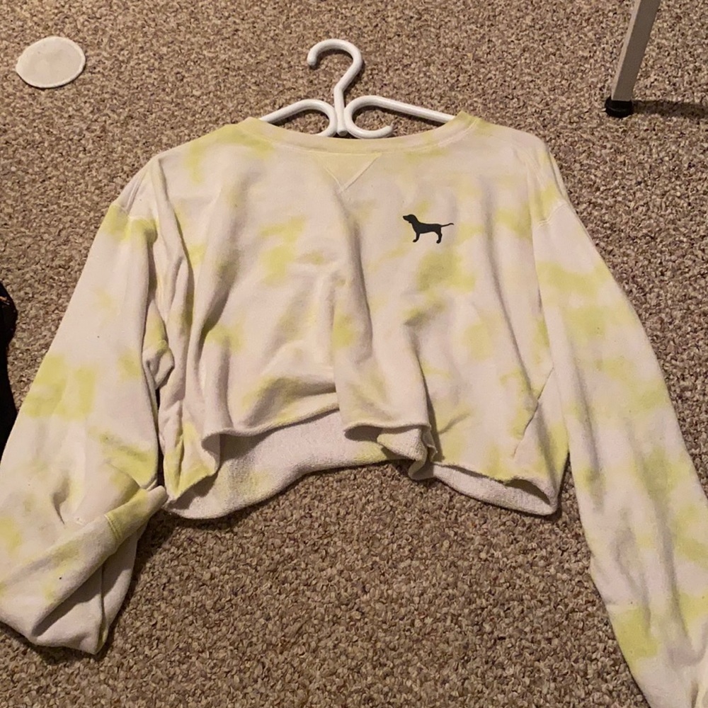 Crop sweater
